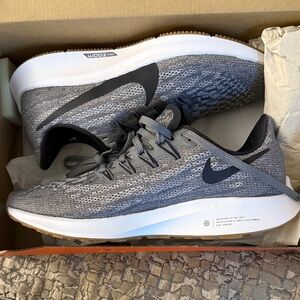 Nike Air Zoom Pegasus 36 Women’s Running Shoes Gray White Size 7.5
